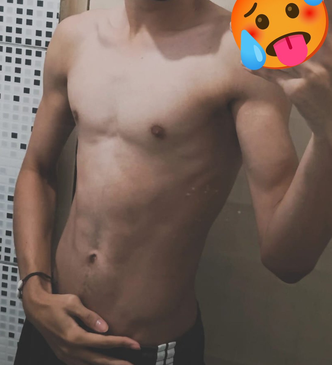 LucN1N's tweet photo. Calor....
#PINTOSAWARDS
#PINTOSAWARDSGAY
#BROTHERAGEM
#BRODERAGEM
#TROCONUDS https://t.co/Kt3RGpuPV5