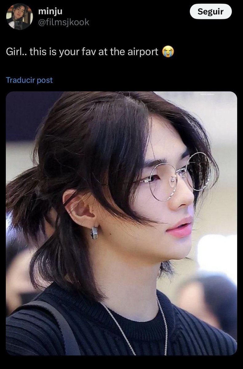 PhoenixHwanger's tweet photo. Ratmys trying to convince us that Hyunjin is ugly

I’m like: Where?

They’re like: https://t.co/8zVghDQJaT
