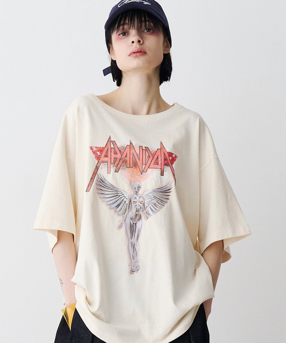 SeeSew_official's tweet photo. SeeSew 2026 SUMMER COLLECTION
【ACID WASH ANGEL TEE】

硫化染めアシッドウォッシュの退廃的なボディに、90sロック感漂うANGELグラフィックが融合。一点物のような激しいアタリと進化した縦長ワイドシルエットで、唯一無二の存在感を放ちます。

詳細はこちら↓
https://t.co/rQTyZVCA13

#SeeSew https://t.co/U1kfpWVqQW