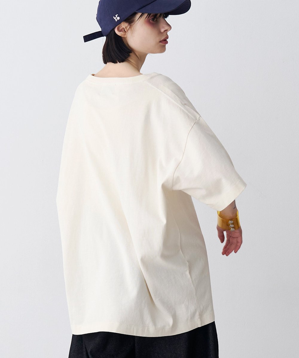 SeeSew_official's tweet photo. SeeSew 2026 SUMMER COLLECTION
【ACID WASH ANGEL TEE】

硫化染めアシッドウォッシュの退廃的なボディに、90sロック感漂うANGELグラフィックが融合。一点物のような激しいアタリと進化した縦長ワイドシルエットで、唯一無二の存在感を放ちます。

詳細はこちら↓
https://t.co/rQTyZVCA13

#SeeSew https://t.co/U1kfpWVqQW