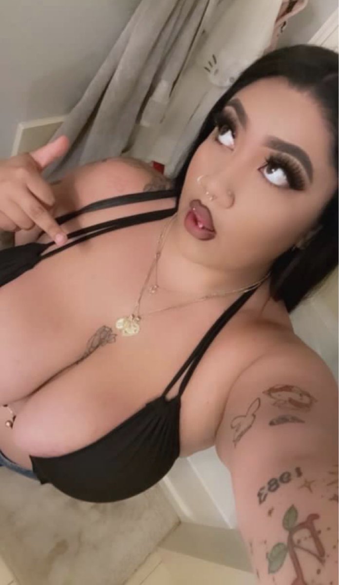 brunaxxff's tweet photo. Who’s trying to linkup let me pull up to you or you want my addy so we can have fun and book me down for Late night dm https://t.co/L35845d9d5 #azfreaks #buckeye #goodyear #phoenix #azslut #nsfwtwt #arizona #glendale #avondale #Tolleson #latinas https://t.co/YsIdVtYuKs