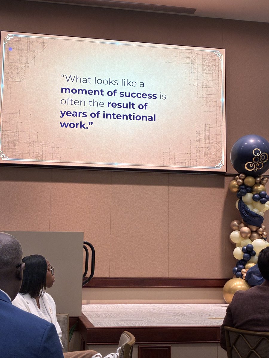 klbt7's tweet photo. #grateful #blueprintofexcellence #stillworktodo https://t.co/umNXFkfV7P
