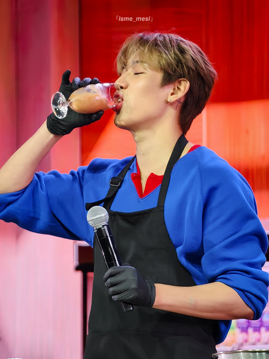 isme_mesi's tweet photo. ดีช่าแก้วนี้ มีบิ๊กเจลลี่ด้วยเหรองับบบบ 😚🤏🏻

#ItsThatGoodMomentWithBamBam #BamBam @BamBam1A https://t.co/IgPHYU0YBE