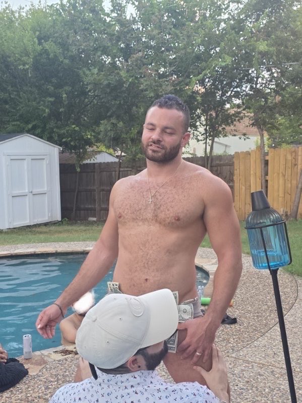 HunterHardRockX tweet picture