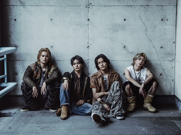 TOWER_Kinshicho's tweet photo. 【#Aぇǃgroup】

11月4日発売
5th Single『Emotion』
ご予約受付中💿🅰️

9月13日(月)閉店時までの全額【前金】予約で
🎁特典：フレークステッカーセット(メンバーソロ4種)
※通常特典は対象外

詳細はこちら⇩
🔗https://t.co/nMGEpIlDXW

#Aぇǃgroup_Emotion https://t.co/bZFrLPlPKX