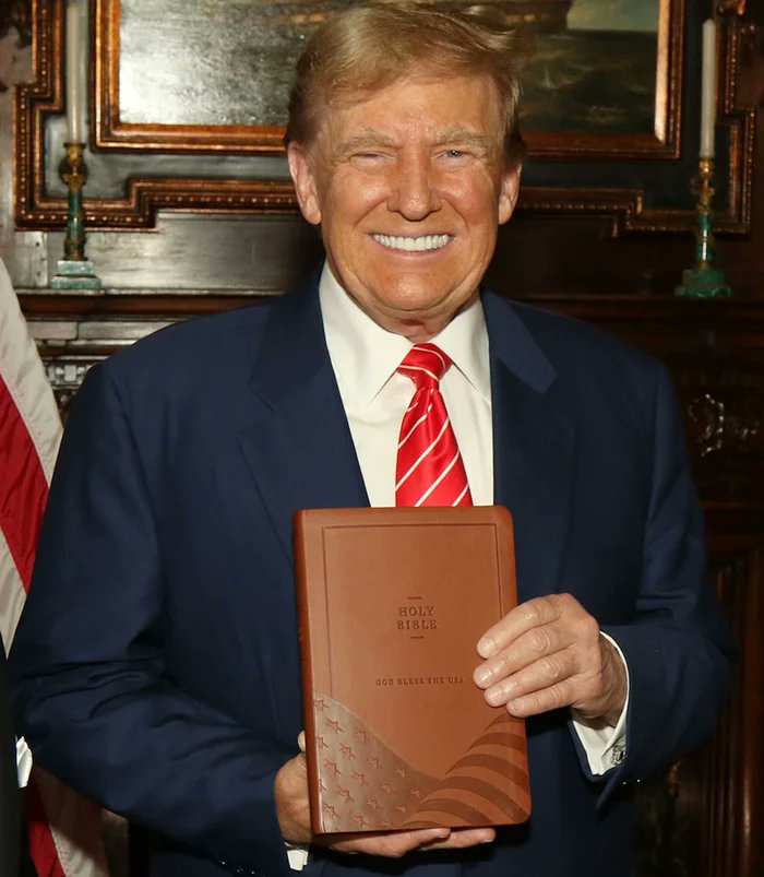 MapleMaga51's tweet photo. Mark Carney wants to ban The Bible in Canada!

President Trump loves The Bible and Christians! ✝️🇺🇸 https://t.co/ei4ARn6iJf