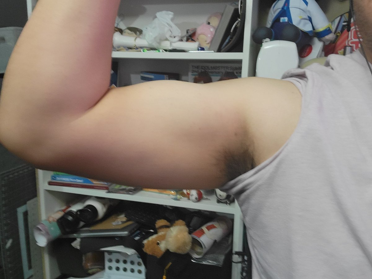 Turazno_'s tweet photo. Never posted an uodaye but here's 5 months later lmao https://t.co/efGiWnifG3