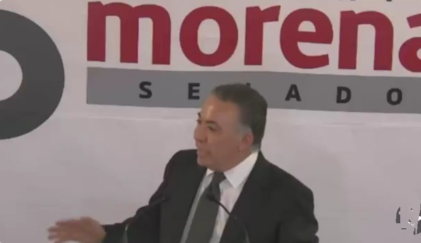 Memoarias13's tweet photo. TODA LA RAZÓN 
Enrique Insunza 
@InzunzaCazarez
NO ERES 
NARCOLEGISLADOR
ERES UN 
NARCO 
PORQUE NO LEGISLAS https://t.co/OiEZ66LPSm