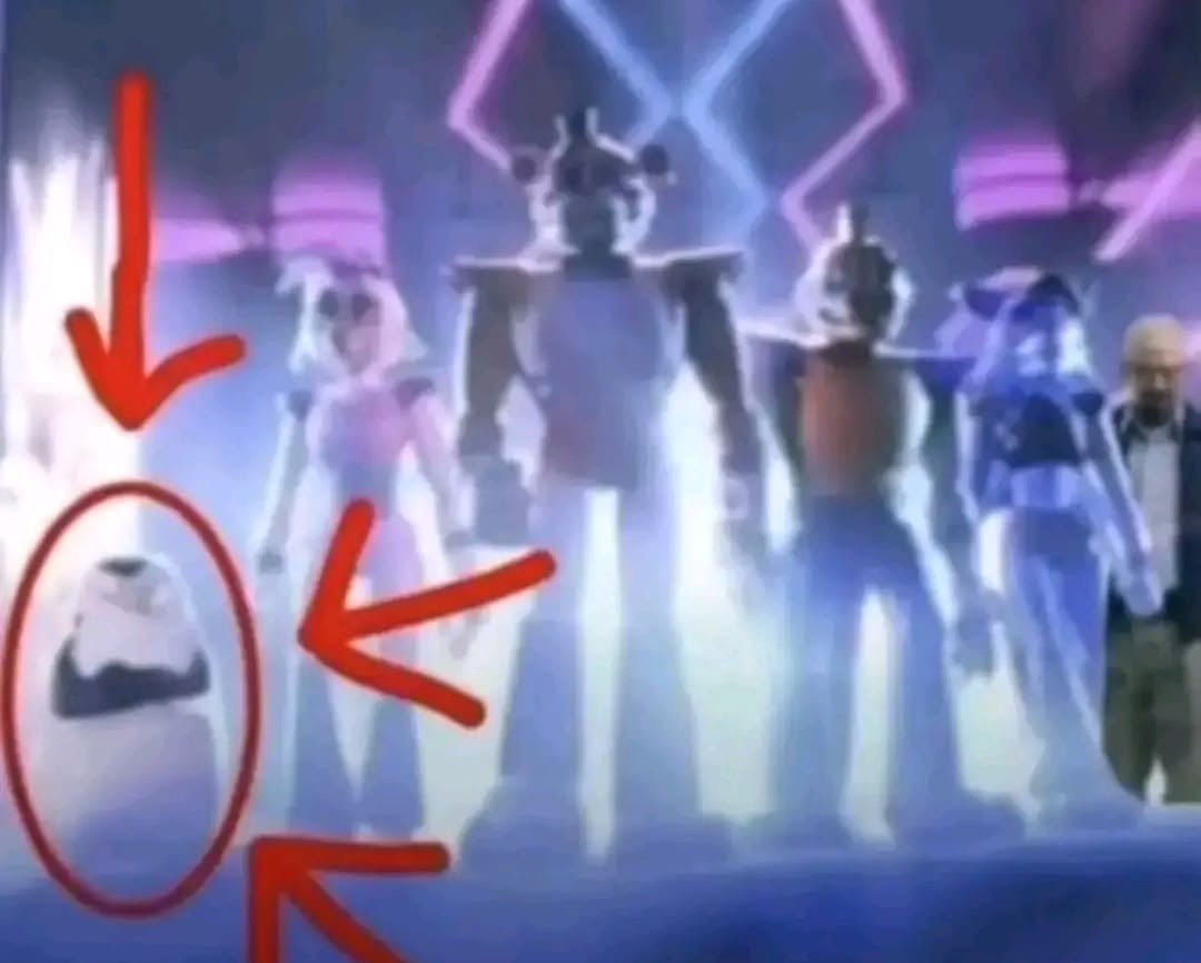 samid0ll's tweet photo. lowkey how it feels to take a group photo with a kpop group https://t.co/GsuXnC8VPT