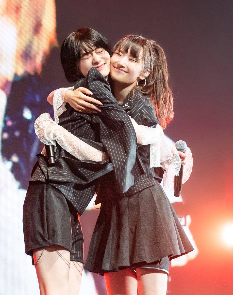 YAYOi1682's tweet photo. 離さない 離せない 離れないから
#ExWHYZ光
#maho_ExWHYZ
#mikina_ExWHYZ https://t.co/gHlpBltucU