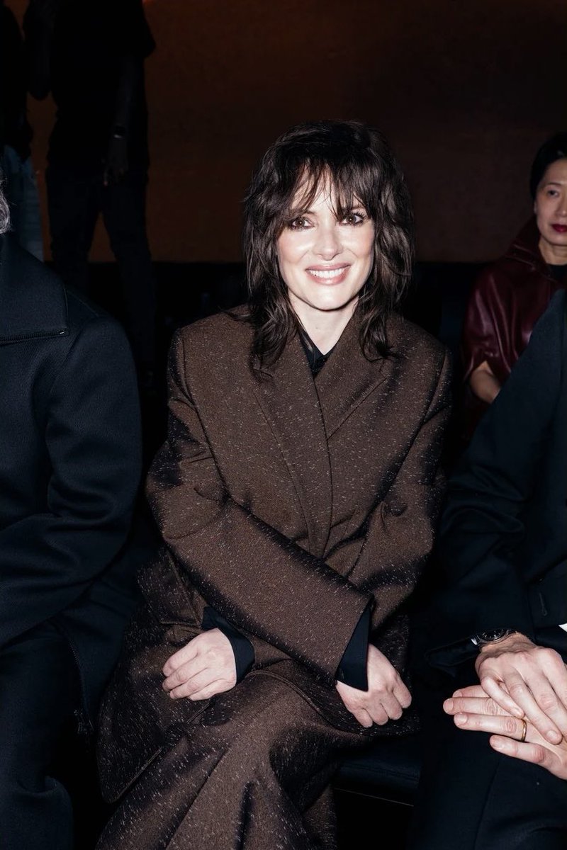 vernonislays's tweet photo. It’s been 177 days since we last saw Winona Ryder in public…let that sink in https://t.co/6fnlXCdB03