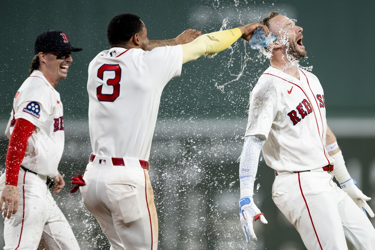 RedSox's tweet photo. Story got it done! https://t.co/HAjn7CRPOB