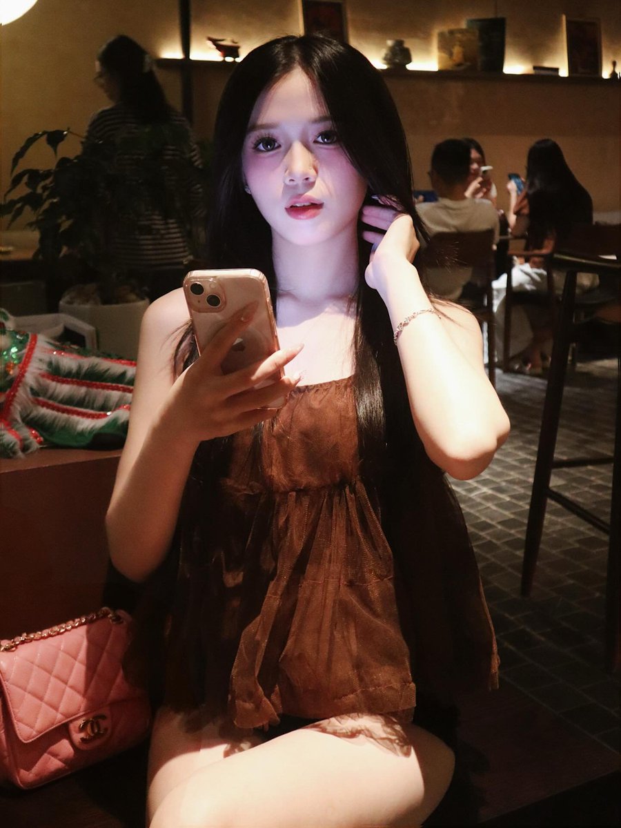 ngvancute's tweet photo. Vibe bạn gái https://t.co/p1zMkIBASi