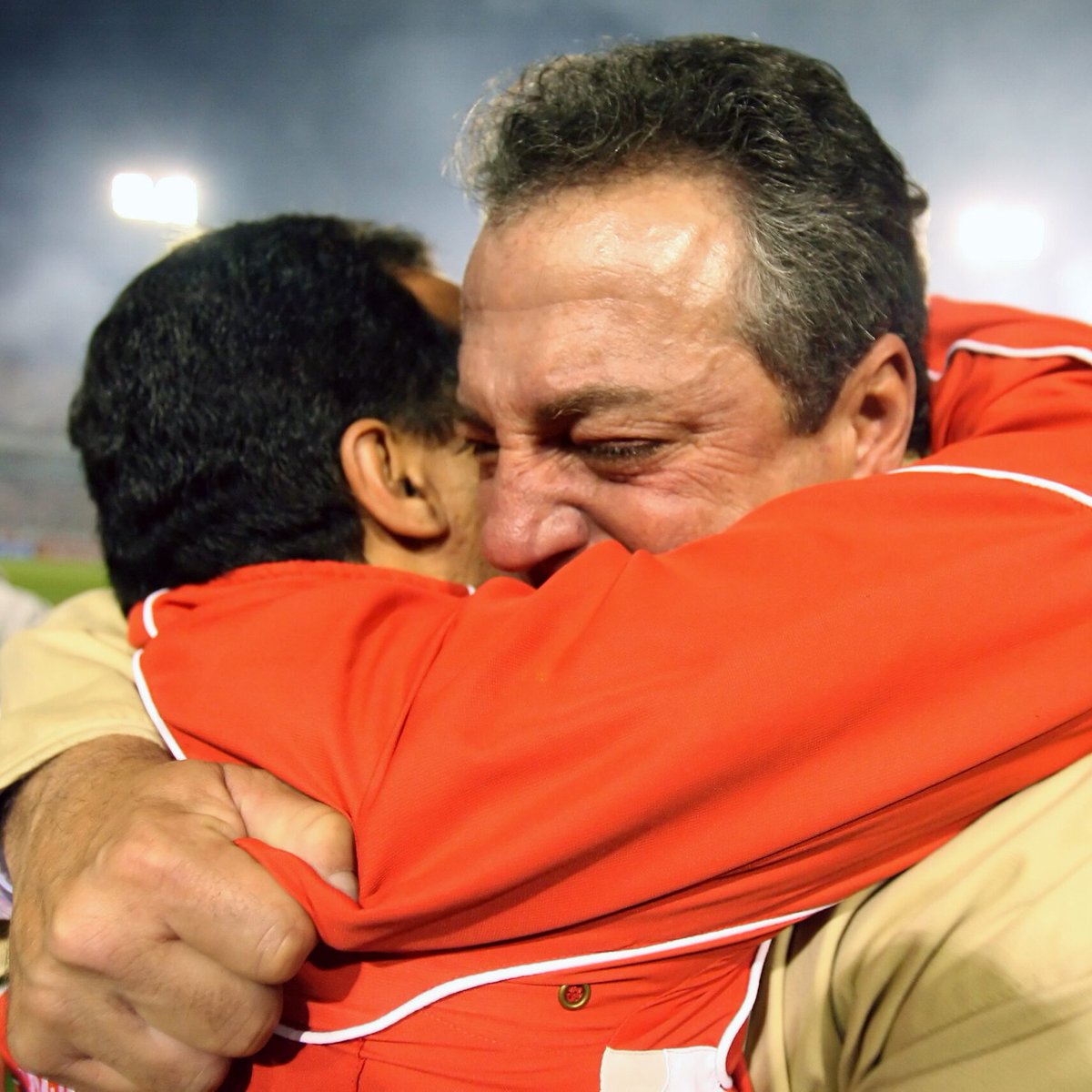 SCInternacional's tweet photo. Unanimidade no futebol brasileiro e figura divina da história colorada. Técnico recordista de jogos na casamata alvirrubra e comandante das maiores glórias que nosso povo já viveu. 𝗟𝗢𝗨𝗖𝗢 pelo Inter e multicampeão no Clube. ❤️🤍

Hoje, 𝗔𝗯𝗲𝗹 𝗖𝗮𝗿𝗹𝗼𝘀 𝗱𝗮 𝗦𝗶𝗹𝘃𝗮 𝗕𝗿𝗮𝗴𝗮 completa 74 anos de vida, e você está convidado a celebrar o aniversário a partir das 16h30, no Beira-Rio, na cerimônia de inauguração da estátua que homenageia o ídolo. 👏🇦🇹

Parabéns, Abelão, e obrigado por ser um dos maiores nomes da nossa gigante história. Teu Clube e teu povo te amam! 🫶