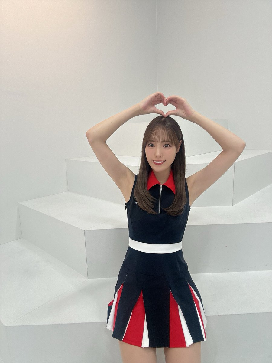 12sena28's tweet photo. 【ご報告🖤❤️】

この度、東京オートサロン2027イメージガール「A-class」を務めさせて頂くことになりました！

A-classは私にとって憧れであり夢であり大きな目標の1つだったので、就任が決まりとても嬉しいです！

歌とダンスの練習、レコーディング、ライブ、撮影、海外出張とこれから忙しくなると思うけど元気いっぱい全力で取り組んでいきます💪

まずは【10/2〜4】にマレーシア🇲🇾で開催されるTASマレーシア2026に出演させて頂きます🚗✨
応援よろしくお願いします❤️‍🔥