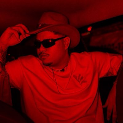 caiorbeiro's tweet photo. #NovaFotoDePerfil CAIO https://t.co/oc0dhLXuFG