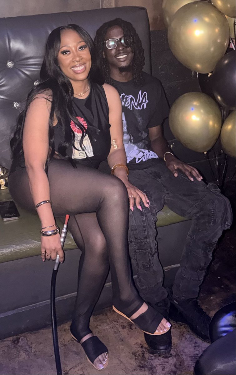ripPun84th's tweet photo. planning on giving bae my last name real soon 😁💕 https://t.co/1U4tjStUZl