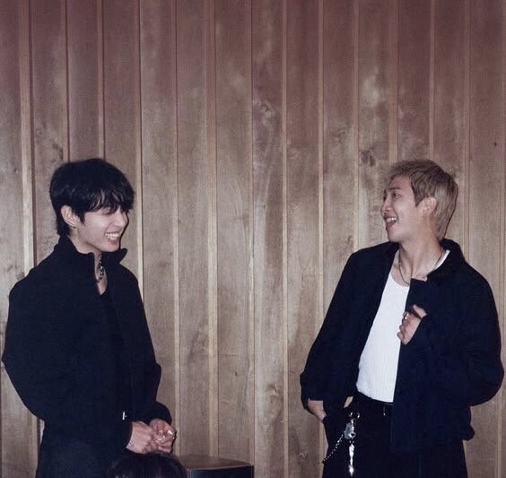 Joyce00017's tweet photo. @abaihtk happiest birthday to our Sept babies JK and  RM! as always i wish you good health and enjoy your life to the fullest! we love you always we're always here at your back😉💜

@mni_chimmy  @myhooligan29 https://t.co/gfvjJHyRmv