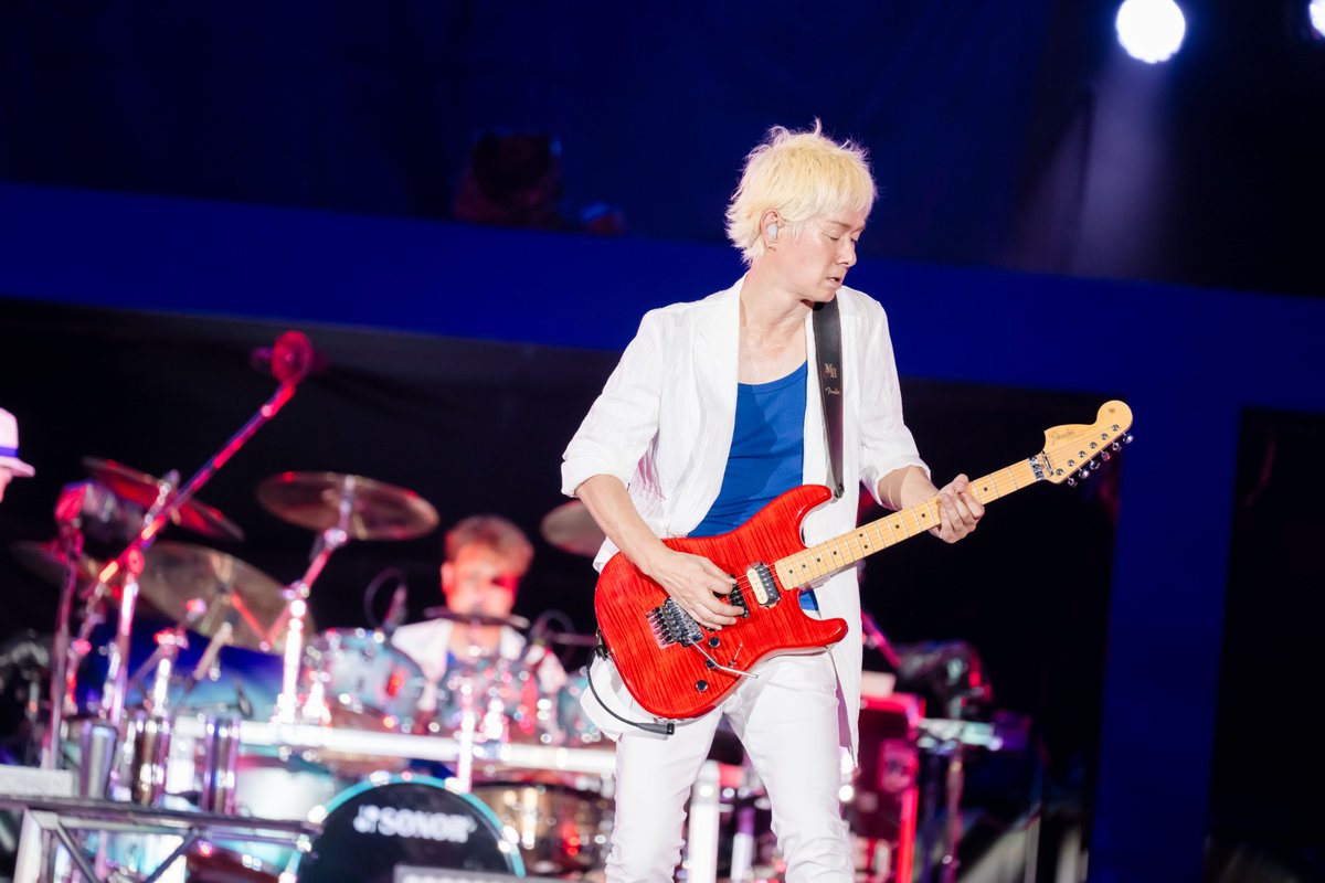 wowowfilms's tweet photo. 『劇場版 TUBE 40th Anniversary Live & Documentary ～40周年の航海記～』

＼ まだまだ絶賛公開（航海）中！！ ／

「いつまで上映しているの？」
「一週間で終わっちゃうの？」
「予定がわからないから行けないかな。」

というお声もいただきますが、まだまだ「劇場版TUBE」は来週以降も上映予定です！
詳細な上映時間は各劇場のHPをご確認ください。

ハマスタ前にぜひ！41年目へと続いていくTUBEの姿を、映画館の大スクリーンで是非体感してください🎬

公式サイト
➡️https://t.co/YYa4GoLg0d

■よくある質問FAQ
https://t.co/RXsMcHxIef

#劇場版TUBE
#TUBE40周年
#40周年の航海記
#TUBE