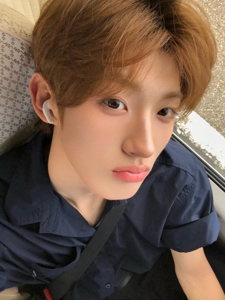 idntt_cosmo's tweet photo. ☀️

#idntt #아이덴티티
#unevermet #김희주 #kimheeju https://t.co/WEZ8Qfr8oO