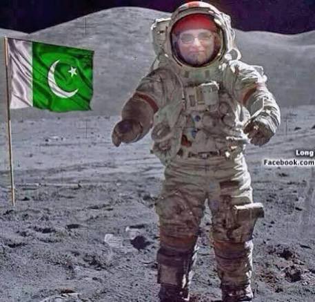 RedXhalia's tweet photo. @PravinSawhney Of course … NO HE-MAN like Pakistan.. it’s the SUPERPOWER … 
🤡 https://t.co/O7vtxGPZDx