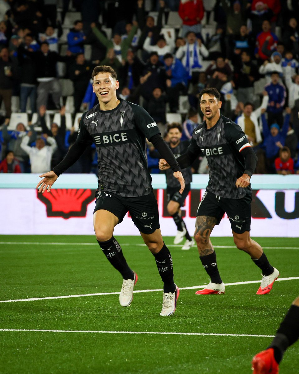 Cruzados's tweet photo. P E S A D I L L A  😈⚪️🔵 https://t.co/LkijwrOrg7