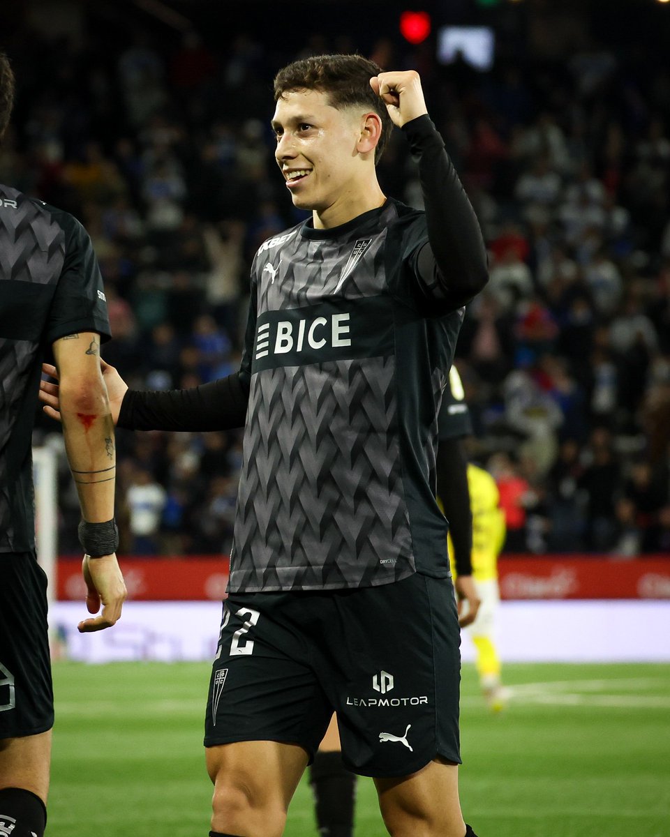 Cruzados's tweet photo. P E S A D I L L A  😈⚪️🔵 https://t.co/LkijwrOrg7