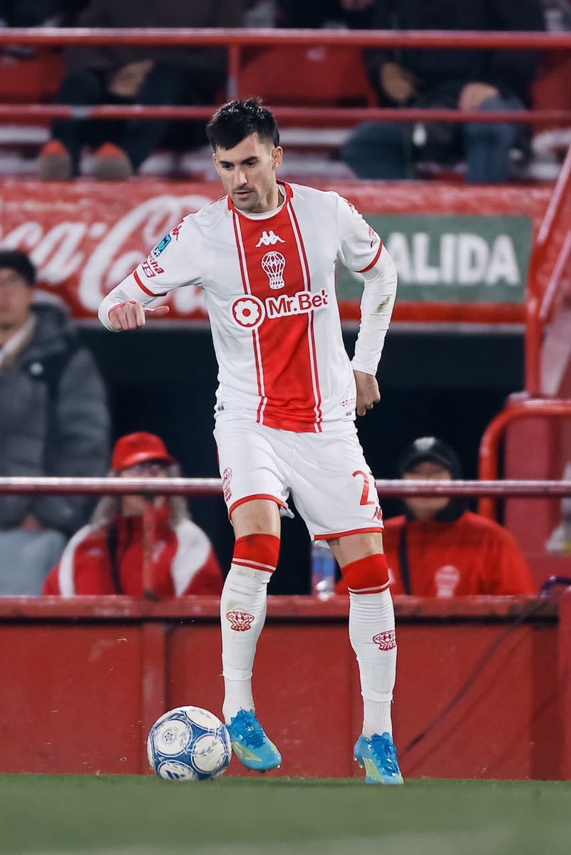 DatosHuracan's tweet photo. 📊 JUGADORES| El último fin de semana, Ignacio Pussetto regresó al gol en su tercera etapa vistiendo la camiseta de Huracán🎈.
Repasamos los números de Nacho7️⃣:
PJ: 87
⚽: 25
33G - 30E - 24P 
🆚SL 2G - 3E (1⚽)
🆚BOC 2E (1⚽)
🆚RIV 3G (1⚽)
🆚IND 1E - 3P
🆚RAC 1G - 1P (2⚽) https://t.co/Iz5dJEIJj6