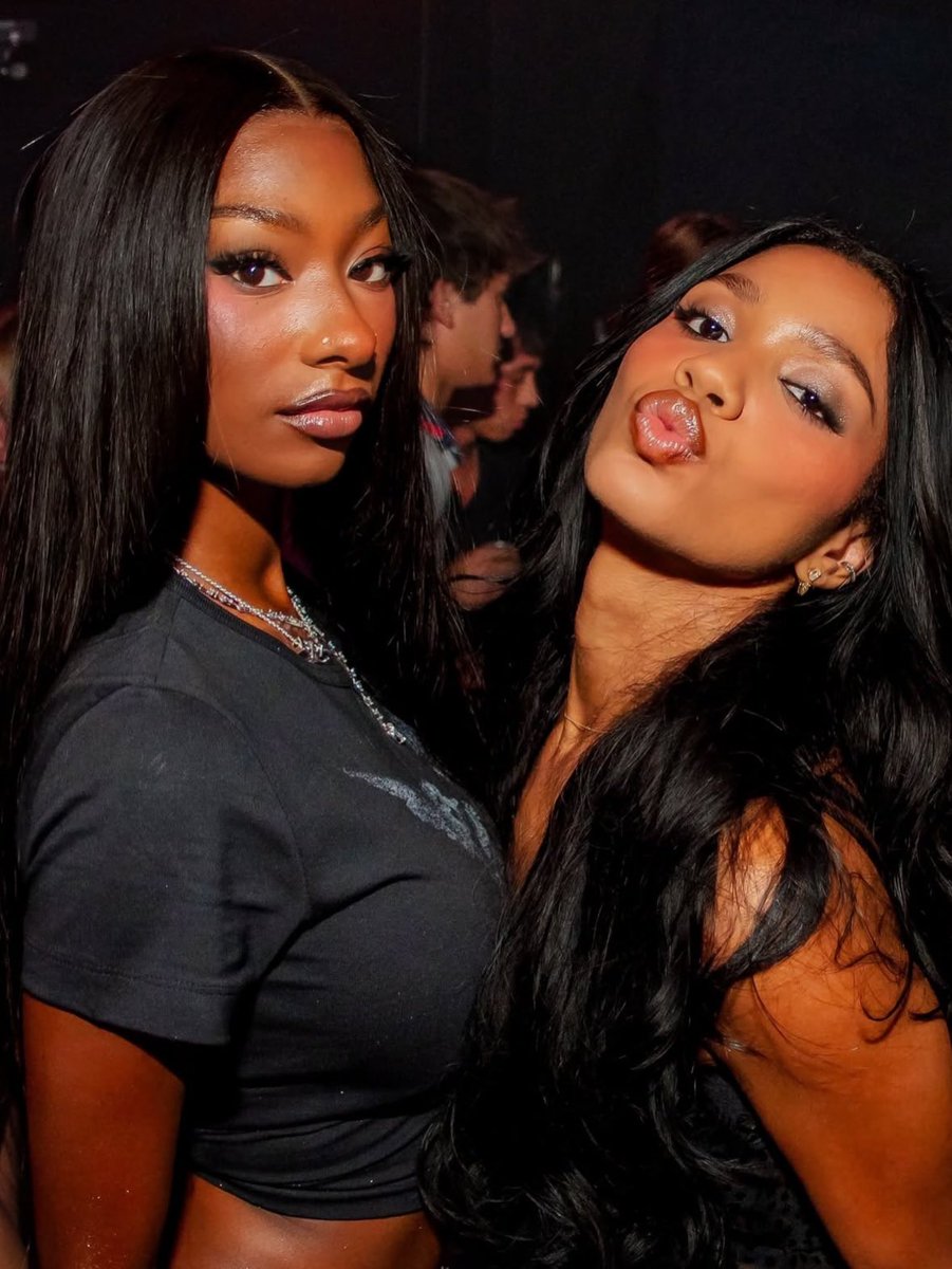 lamonttem's tweet photo. Trinity and Melanie cleared their set tonight #Loveislandusa https://t.co/RleXrfxnUe