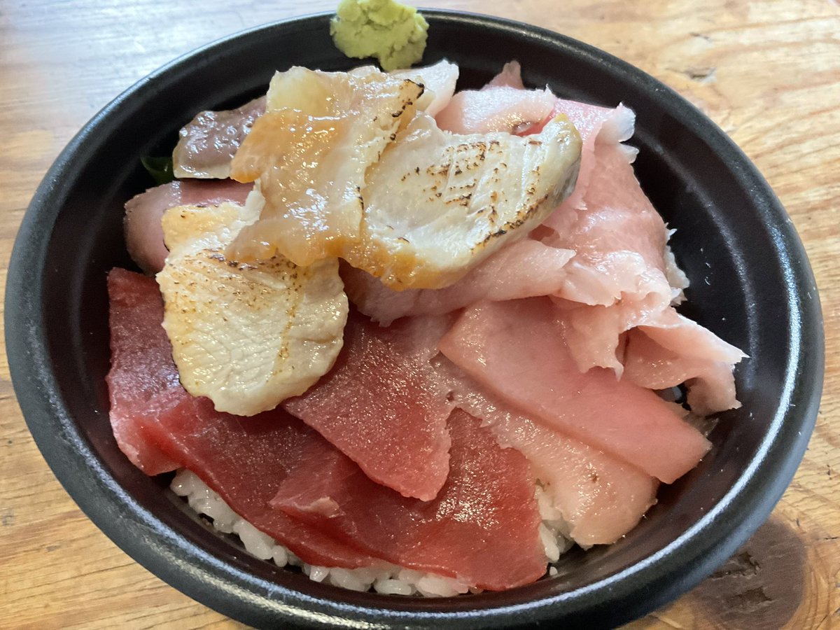 misago_nerima's tweet photo. ありがとうございます。みさご食堂です。本日もよろしくお願いします。　#練馬ごはん　#練馬海鮮　#桜台グルメ　#まぐろ　#練馬まぐろ　#カマ焼き　#魚好き　#まぐろ好き　#まぐろお刺身 https://t.co/FkXM6YcqLR