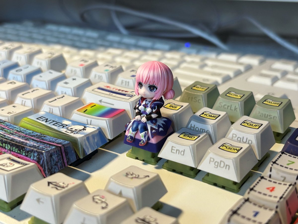 imMitss1103's tweet photo. 花譜レジンキーキャップ残数販売スタート！

中国国外の観測者は中国国内転送倉庫経由でご購入可能です。
購入リンク：

【淘宝】
https://t.co/OvdDBmuB56
【微店】
https://t.co/ARpcFkpWaI

#花譜美術部　#花譜　#神椿 https://t.co/9LmGe8Xqs6