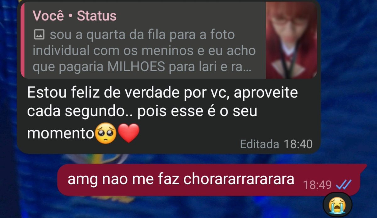 phywix's tweet photo. recebi TANTAS mensagens de pessoas extremamente especiais para mim e eu chorei lendo cada uma delas... https://t.co/UzKb5Np48B