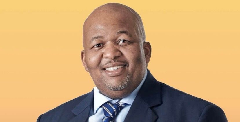 RealKoenaza's tweet photo. Humble GOAT
The man who turned Eskom around. https://t.co/9vCI4kVrJL