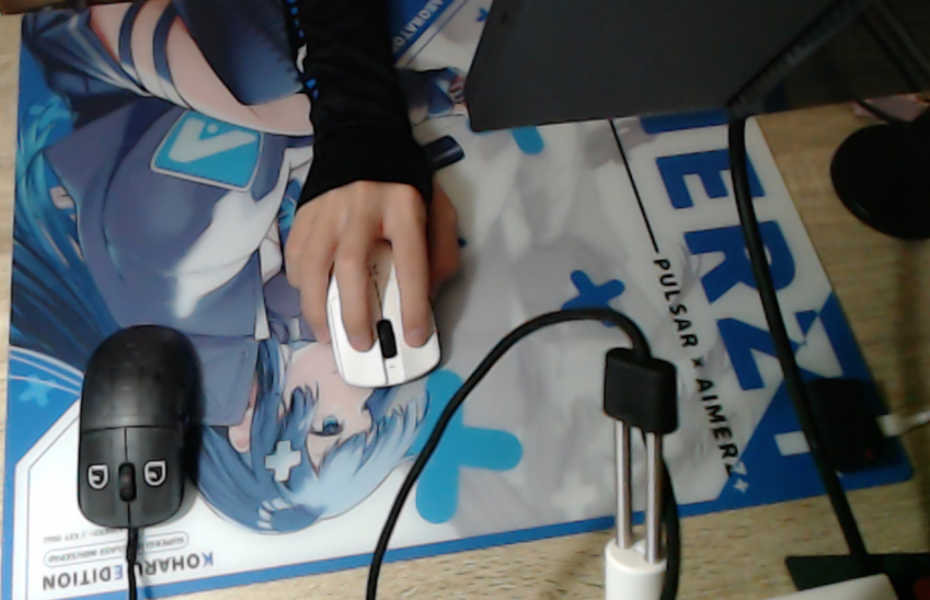 initiator_diff's tweet photo. なんかhitscanの持ち方変な感じするけど気のせいですか https://t.co/UF5hDjrTrf