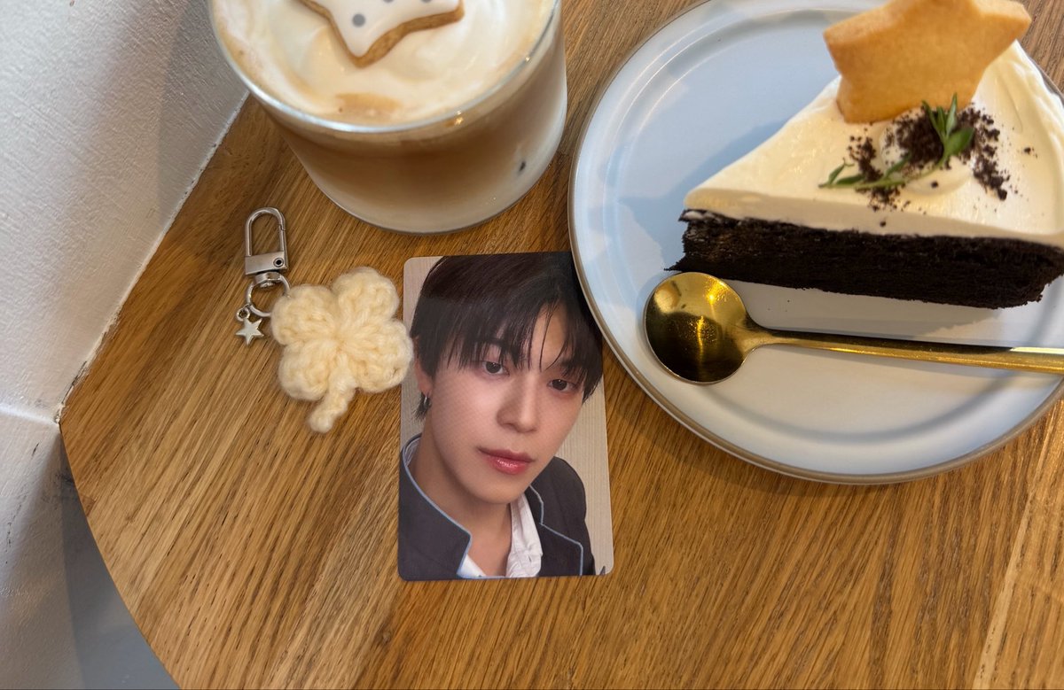 ksklv_2's tweet photo. とっても緊張した https://t.co/eRqn0pFFQG