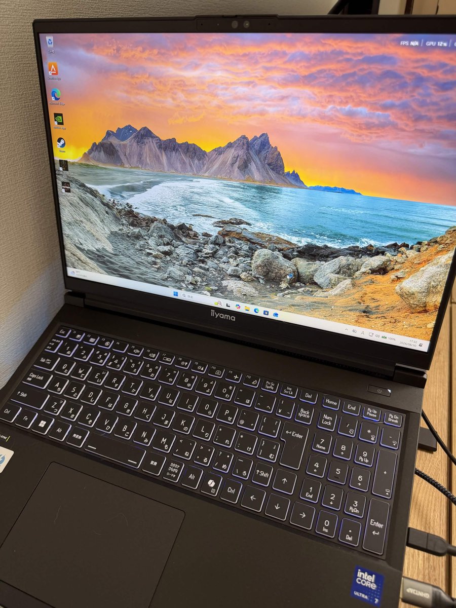 DONPISHA22's tweet photo. リビングでまた配信したいなーと思ったけど、デカいPCだと置く場所限られ杏ちゃん線とか噛みそうだなって気がするし、自分が持ってるノートPCだと若干配信不安だなーって思って相談してみたら、レベルインフィニティさんがノートPCを提供して下さいましたー！  ちょっと配信するのは9月中頃くらいになりそうだけどこれでそのうちやります！大感謝！！！ 
#レベルインフィニティ