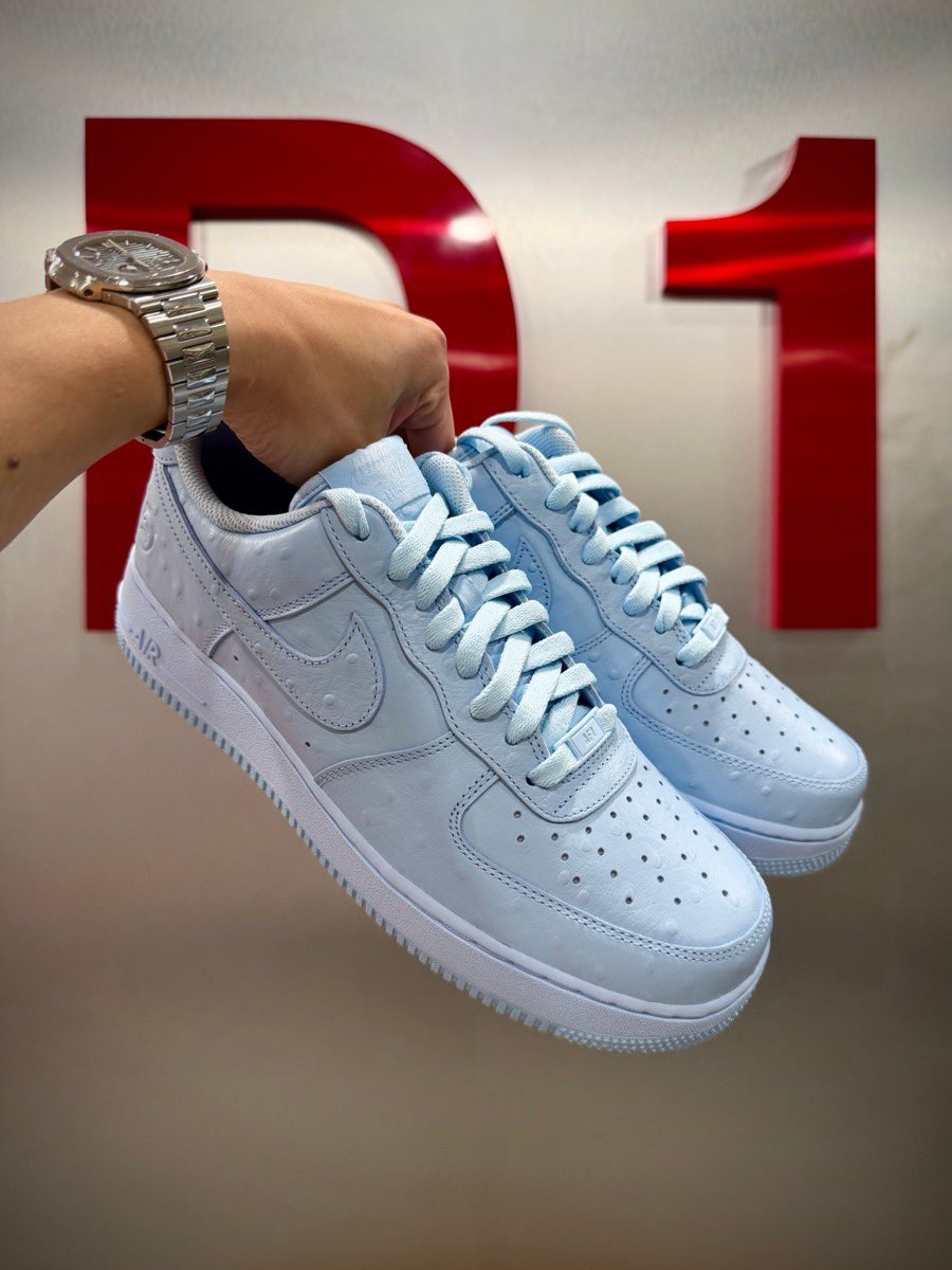 uptod4te's tweet photo. Travis Scott x Nike Air Force 1 '07 “Ice Blue” が現地時間8月31日／9月4日より発売 ［JF7727-400］【 トラヴィス・スコット ナイキ 新作 エアフォース1 】
https://t.co/DzNXqcnY0d https://t.co/W1HcxPvrj9