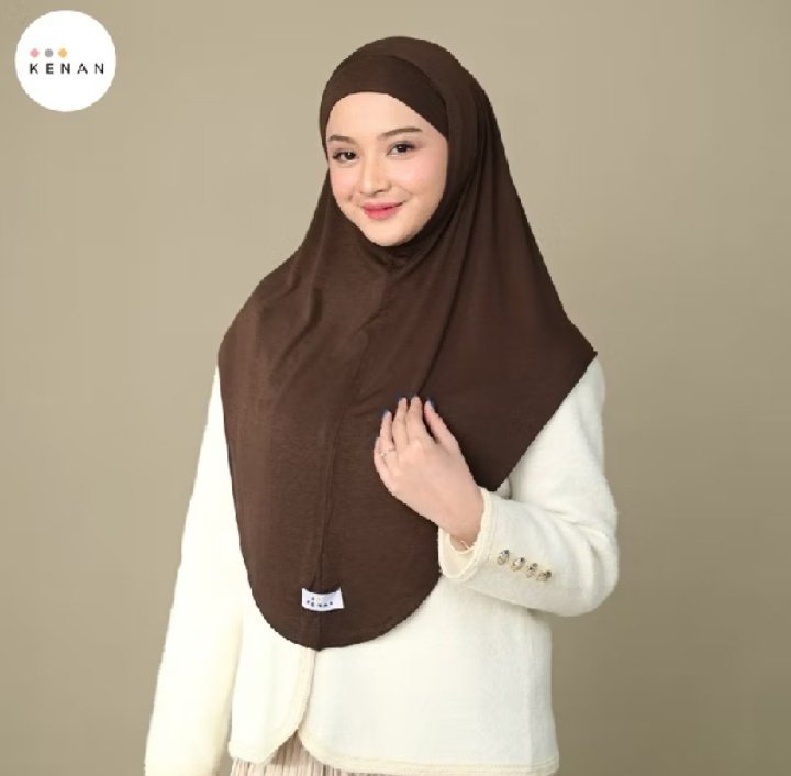 auriga0701's tweet photo. Definisi hijab sat set anti ribet 💓 https://t.co/VmA3hmYqge
