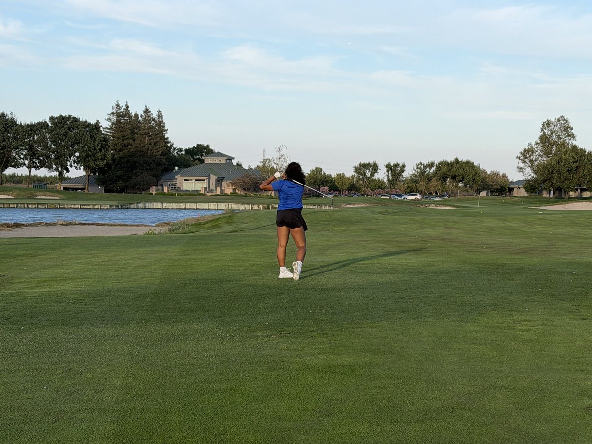 BCHSGirlsGolf's tweet photo. Thank you to Enochs High School Thank you  for joining us today at The Reserve in windy conditions as our team continues to prepare for the regular season. https://t.co/ak91lKutWf