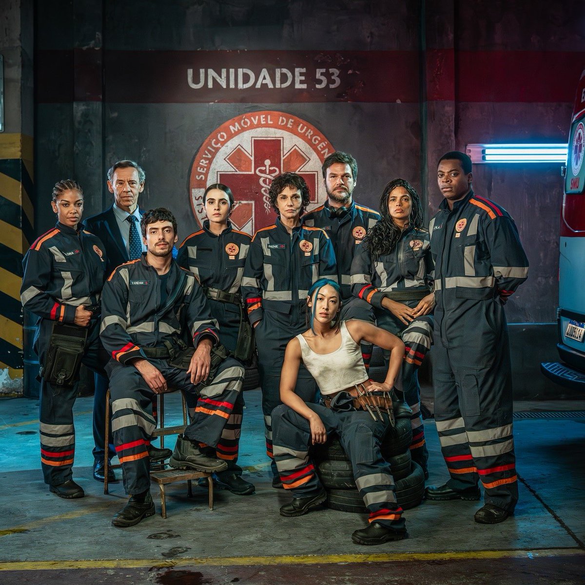 forumeplay's tweet photo. Anna Luiza Santiago deu nota 10 para Yara de Novaes, Emilio Dantas, Heloisa Jorge, Valentina Herzage, Raquel Villar e Jaffar Bambirra, que brilham demais na série Emergência 53m no Globoplay. E que luxo a participação da Fernanda Montenegro. Uma alegria apreciar aquele talento imenso.