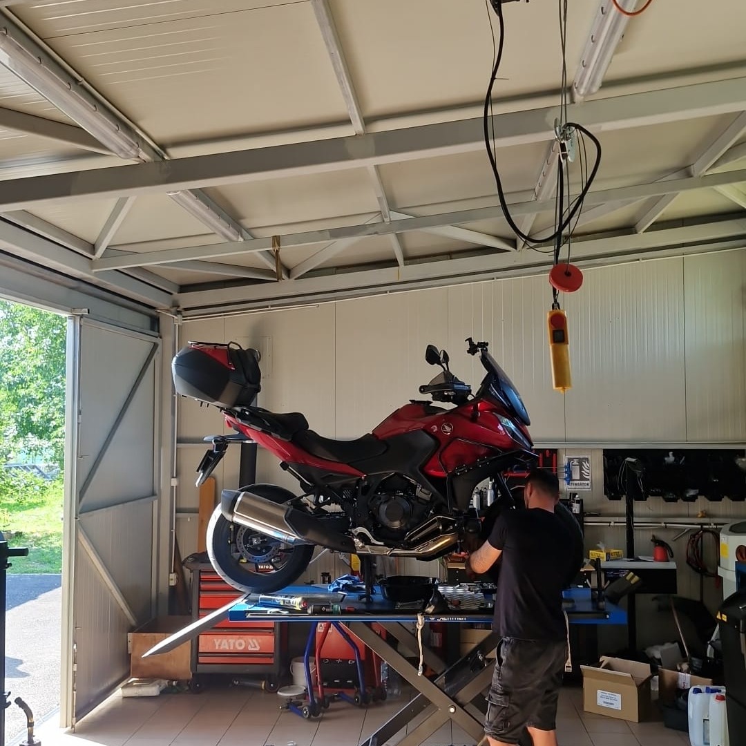 macho347592's tweet photo. Honda NT 1100—service complete! Checked, tuned, and ready for the next adventure. Available from stock with a 2-year warranty, authorized service, and installment or leasing options. Call 0774515065. https://t.co/9KOCeuNzST