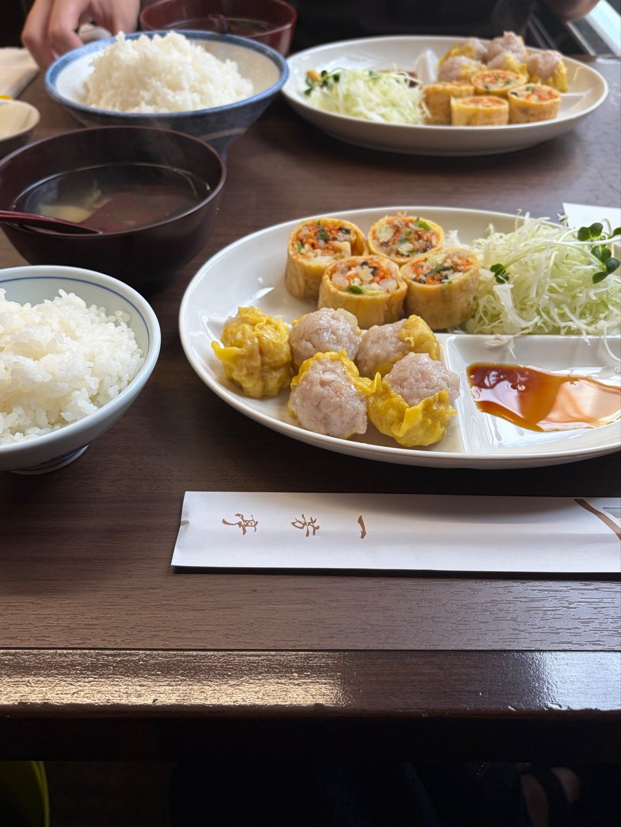 omhys3's tweet photo. 大阪にて最高定食 https://t.co/Dh98Tf5xY6