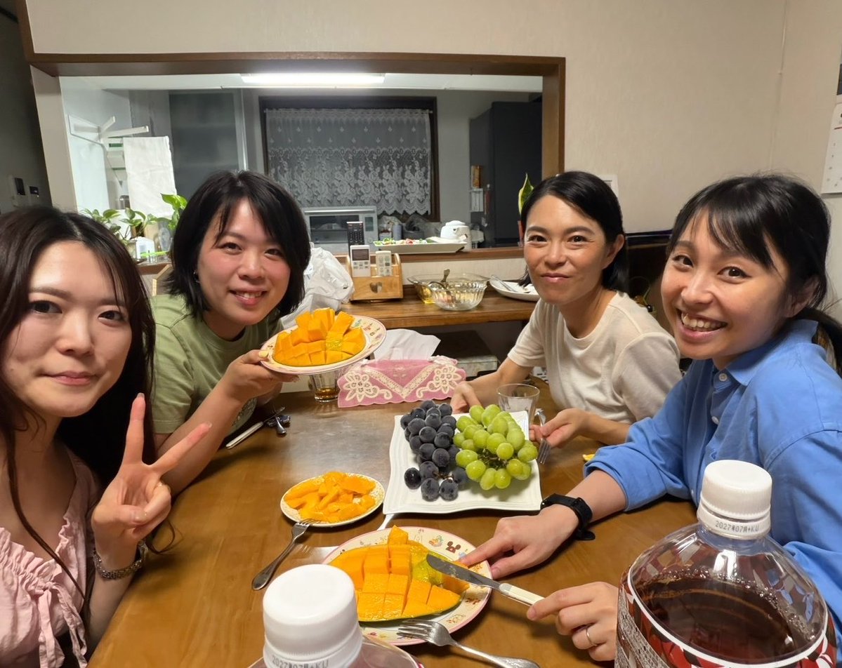 PareroSQ's tweet photo. 今日から9月🗓️
今月はどきどきのプロジェクトがあります🤫 

先月末は、
お茶会&amp;🆕アイテムお披露目会🥳🍇🥭

11月のファンミーティングで販売予定です！

🔗https://t.co/hk8Zs4xdQm https://t.co/Xn3EeubFZS