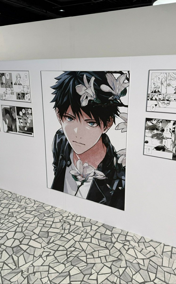 akitsukimiki's tweet photo. ดีใจที่มี Pop up Given ให้ได้ไปชมภาพสวยๆ 🥰 เสียดายของหมดไวไปหน่อย แต่อย่างน้อยก็ได้ริทสึกะสุดหล่อมา ขอบคุณอนิเมทที่จัดงานแบบนี้ อยากให้มีอีกบ่อยๆ
😍💕

#มาเยือนงานGivenENCOREPOPUPinBangkok https://t.co/gedzrqWv0K