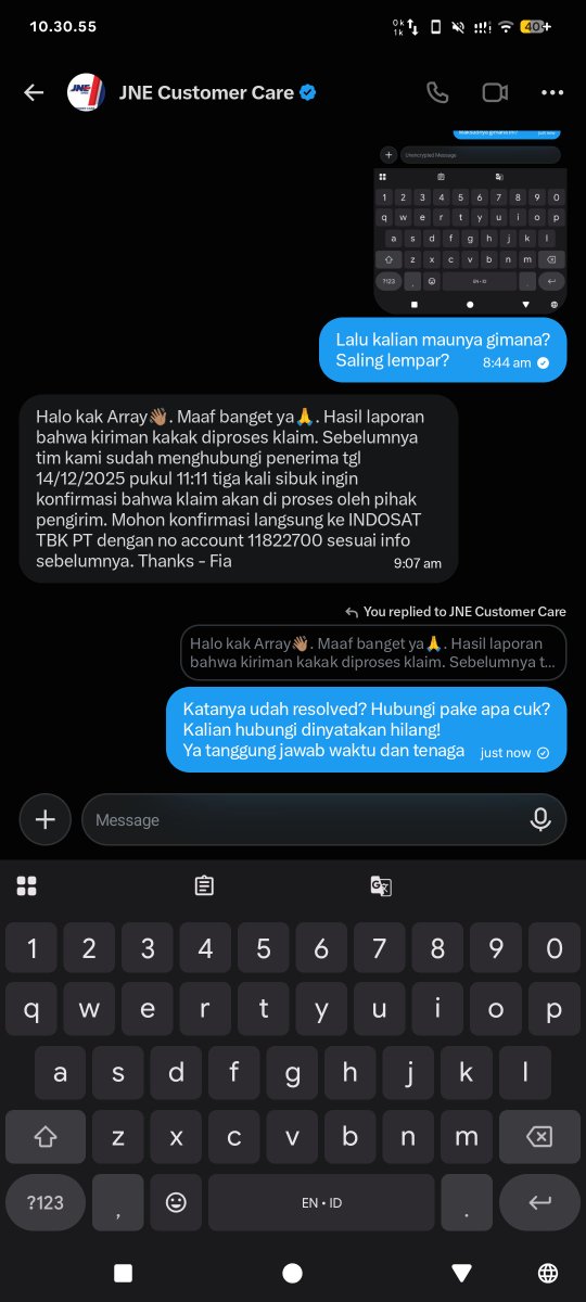 ArrayIterator's tweet photo. @indosatim3 Kalian sebutkan bahwa terkirim, aedanhkan JNE menyebutkan bahwa melakukan klaim ke Indosat??
@JNECare kalian sebutkan bahwa telah dinyatakan Hilang! Lalu kalian katanya udah resole, dan nyatakan klaim ke indosat, si Indosat klaim terkirim? Ayo konfirmasi https://t.co/83P3SpEJi4