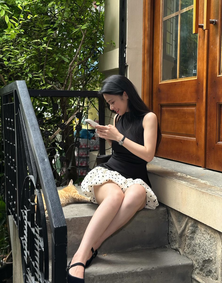 hoaiing_17's tweet photo. Câu chuyện này có một khoảnh khắc ở phút thứ 3 khiến mình phải dừng lại suy nghĩ rất lâu. Xem hết video, có thể bạn sẽ nhận ra mình cũng từng như vậy 🥲 #baihoccuocsong #dongluc #homnaycogivui20 #xh #learnontiktok https://t.co/na8w8Hrjdh