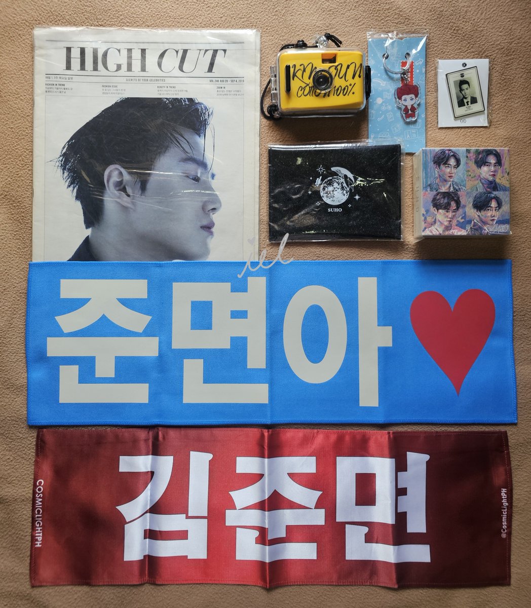seongddenlyk_hr's tweet photo. wts lfb ph exo

SUHO merch/goods set
₱2500

- 준면아♥️ suhocommunity 2020 banner
- 김준면 cosmiclightph cloth banner
- suhobar film camera (never been used)
- exo 8th anniv pouch (no pen)
- self-portrait kihno (no pc)
- growl badge
- highcut mag

🏷️  kim junmyeon banner slogan https://t.co/MQOghpXvNR