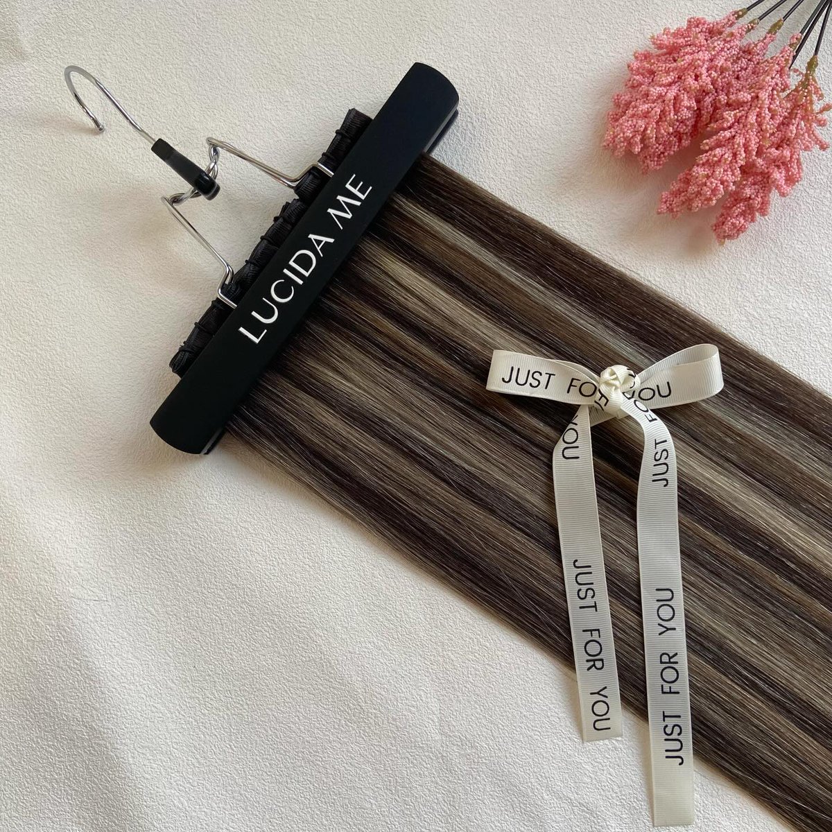 Aleexiaj's tweet photo. Lucidame Hair Factory

Our hair is sourced from a single young, healthy donor with cuticles aligned in the same direction. Intact cuticles mean minimal shedding, tangle-free wear, and 1–2 years of lasting quality with proper care. https://t.co/MwprRTUvXm