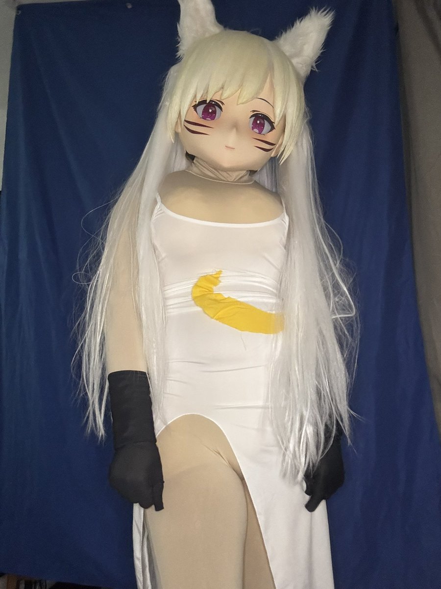 shapeshifterf0x's tweet photo. “Quit thinking of me as an incompetent cook who thinks you can eat pasta out of the bag!”

#shirosan #foxgirl #senkosan #kigurumi #cosplay #着ぐるみ #白さん #仙狐さん https://t.co/HgPEMZ8UyI