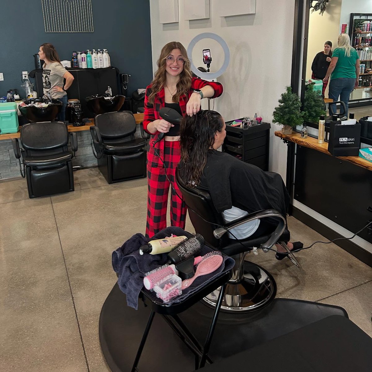 limarmore's tweet photo. Happy Birthday to Miss Serena, who somehow makes even Christmas pajamas look cool. Drop her some birthday love in the comments! https://t.co/Q5fCDJLySk